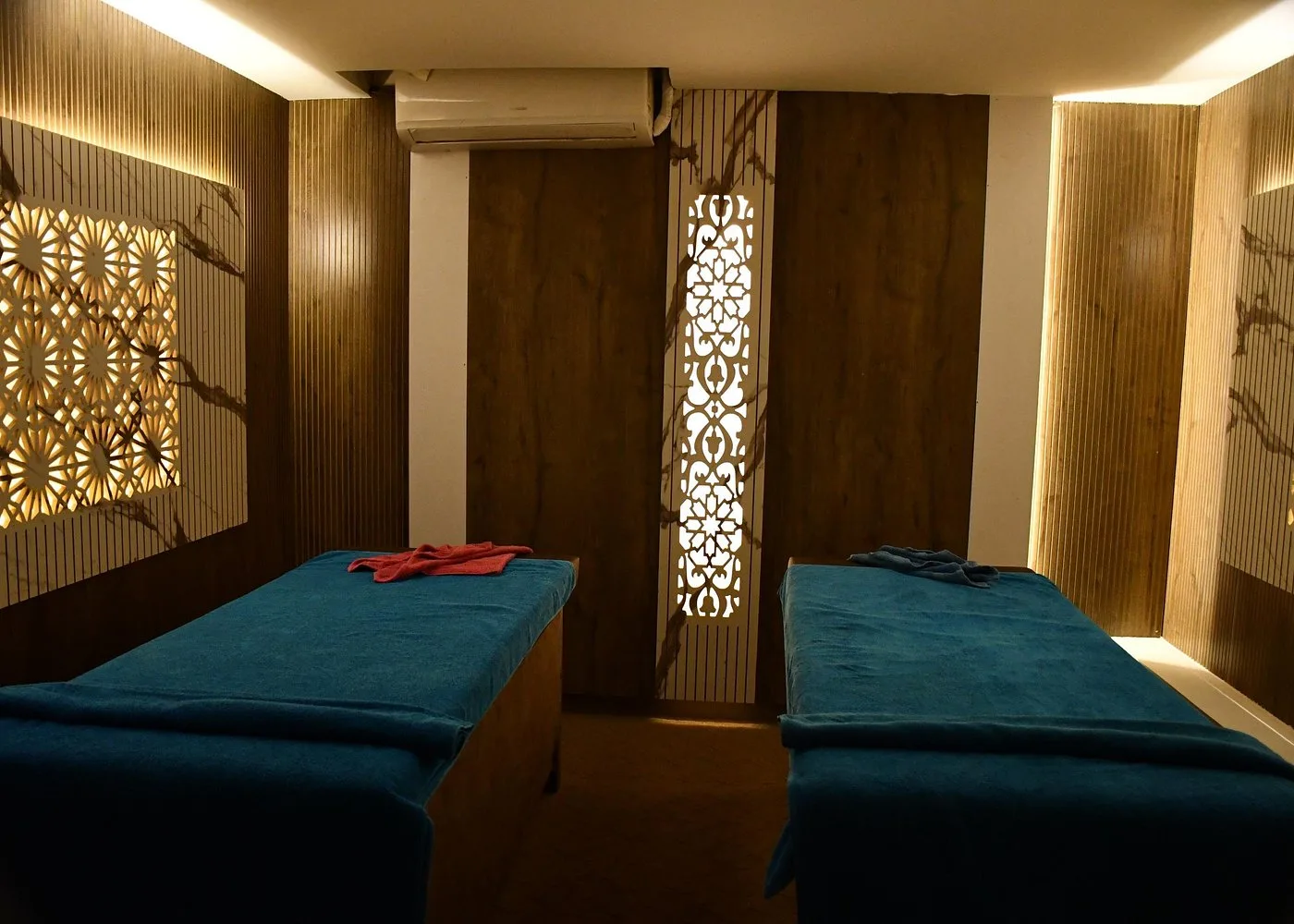 White Island Snorkeling Cruise + Relaxing Massage — 4